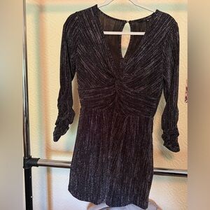 19 Cooper Black Sheath romper with V-Neck and Bishop Sleeves